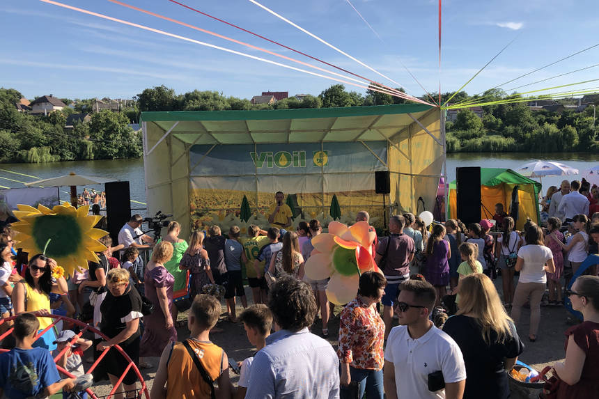 Новини Вінниці / У Вінниці депутати Чаленко та Власюк провели родинний фестиваль «Сонях» (ФОТО)