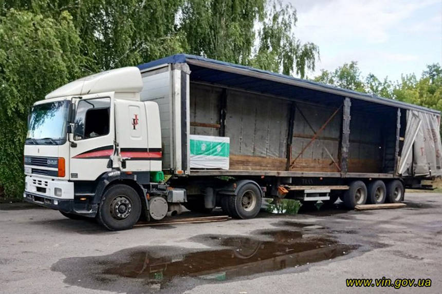 Новини Вінниці / В стислі терміни на Вінниччині постраждалих від негоди забезпечили будматеріалами з обласного складу