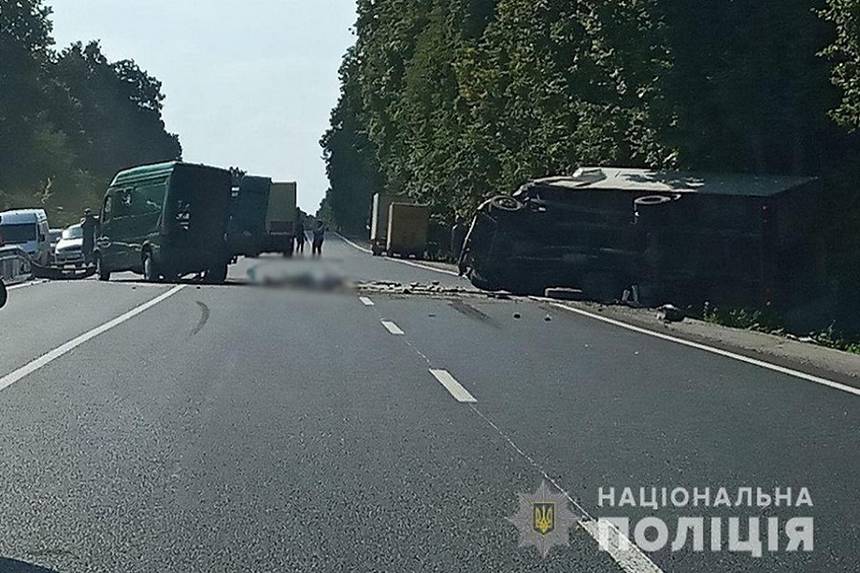 Новини Вінниці / Двоє людей загинуло та двоє травмовані у ДТП під Немировом 