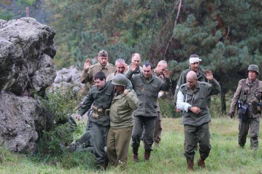 Новини Вінниці / На ставці Гітлера під Вінницею відтворять бій за німецьке місто 1945-го року. «Бандерівцям» дадуть «право вибору» - за кого «воювати» 