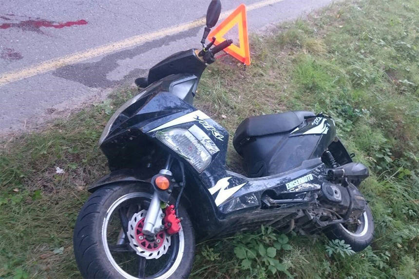 Минулої доби на Вінниччині вдача пройшла повз власників мопедів. У двох аваріях постраджало троє людей / Новости Винницы и области / Інформаційний портал На Париже Новини Вінниці / Минулої доби на Вінниччині вдача пройшла повз власників мопедів. У двох аваріях постраджало троє людей