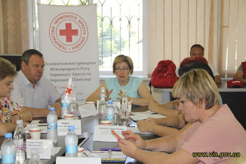 Новини Вінниці / Вінничан попереджають, що після щеплення дитини її можна повернути до школи 