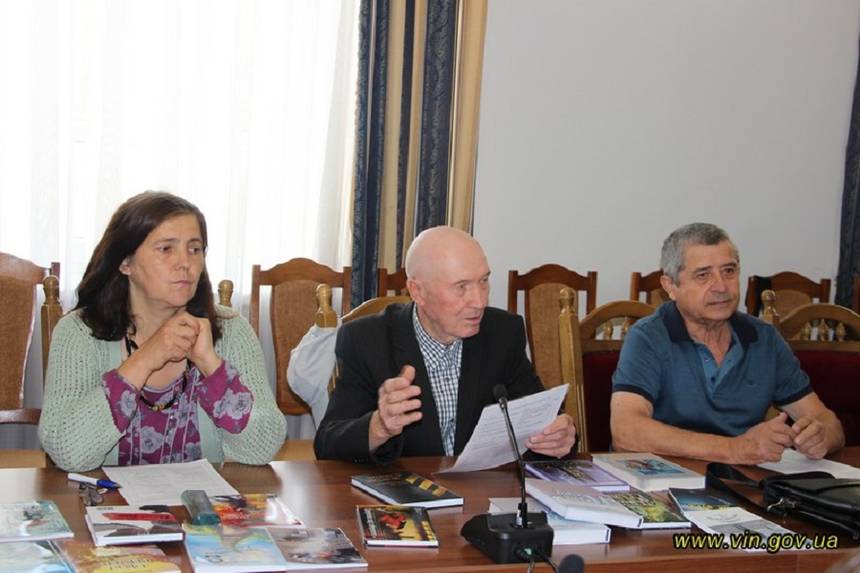 Новини Вінниці / У Вінниці назвали цьогорічних лауреатів премії імені Коцюбинського: переможцям вручать по 20 тисяч гривень (ФОТО)