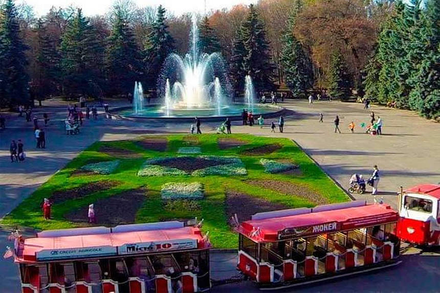 Новини Вінниці / На День міста у Вінниці влаштують зону розваг для пенсіонерів. Локацією вибрали майдан Водограй