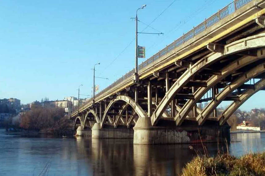 Новини Вінниці / Між мерією Вінниці та МСУ-2, яке ремонтувало Київський міст, готується мирова угода 