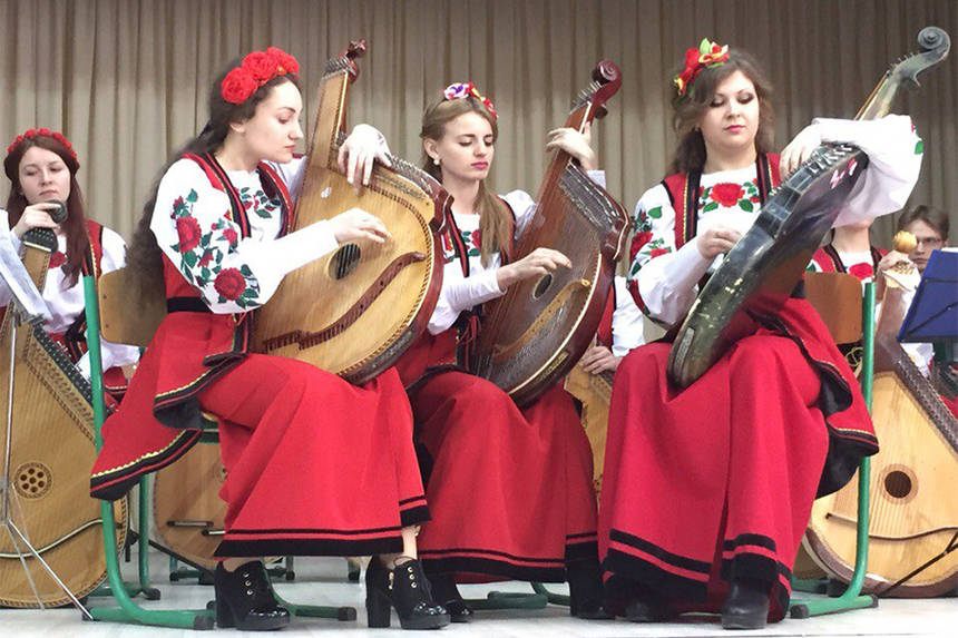 На Вінниччині проведуть обласний фестиваль мистецтва з клоунами і ретровиставкою / Новости Винницы и области / Інформаційний портал На Париже Новини Вінниці / На Вінниччині проведуть обласний фестиваль мистецтва з клоунами і ретровиставкою