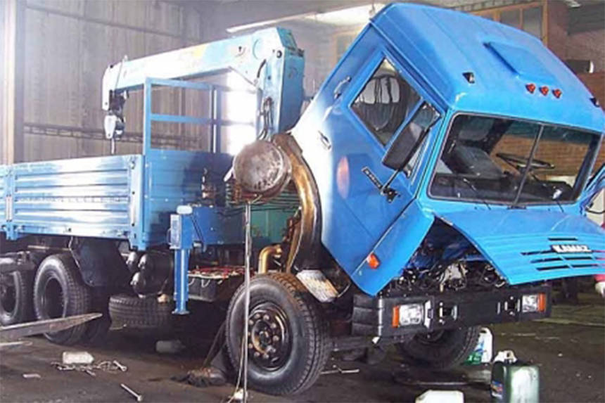 Новини Вінниці / На Вінниччині чоловіка розчавив КамАЗ 