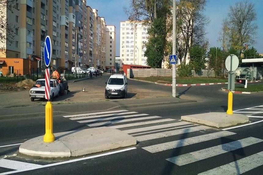 Новини Вінниці / Чергові «острівці безпеки» облаштували у Вінниці (ФОТО)