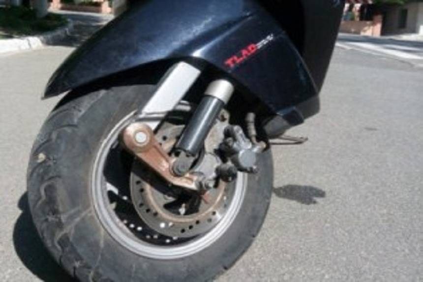 Новини Вінниці / На Вінниччині 19-річний хлопець поцупив мопед в односельця: коли поліція почала пошуки, захотів повернути 