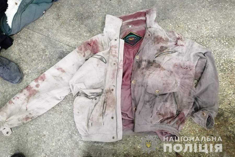 Новини Вінниці / У Вінниці намагаються встановити особу чоловіка, якого мертвим знайшли на вокзалі (ФОТО)