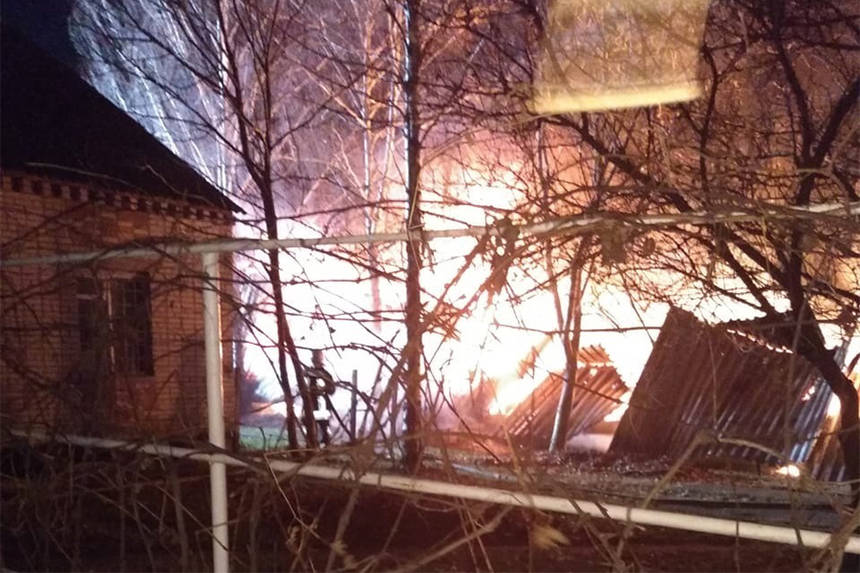 У військовій прокуратурі з’ясували, що згоріло на складах у Гайсині на Вінниччині (ФОТО) / Новости Винницы и области / Інформаційний портал На Париже Новини Вінниці / У військовій прокуратурі з’ясували, що згоріло на складах у Гайсині на Вінниччині (ФОТО)