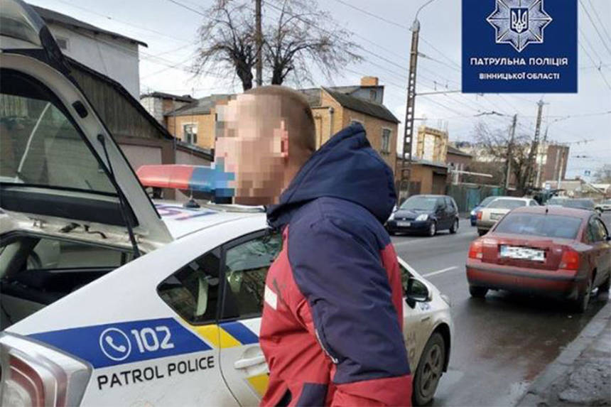 У Вінниці двічі за день зупиняли водія під наркотиками, який перевозив дітей / Новости Винницы и области / Інформаційний портал На Париже Новини Вінниці / У Вінниці двічі за день зупиняли водія під наркотиками, який перевозив дітей