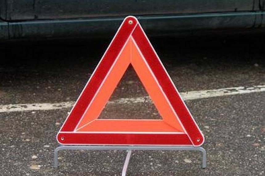 Двоє людей загинули під колесами Infiniti у Калинівському районі на Вінниччині. Водій сам викликав поліцію та швидку / Новости Винницы и области / Інформаційний портал На Париже Новини Вінниці / Двоє людей загинули під колесами Infiniti у Калинівському районі на Вінниччині. Водій сам викликав поліцію та швидку