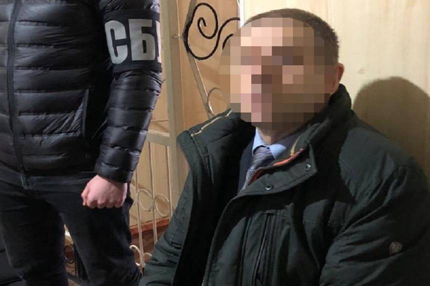 Новини Вінниці / Керівника одного з коледжів Вінниччини затримали на хабарі у Києві