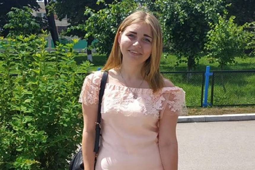 Дівчинка з Вінниччини, яка вижила після падіння із 7-го поверху в Луцьку, вийшла з коми. Стан дитини важкий / Новости Винницы и области / Інформаційний портал На Париже Новини Вінниці / Дівчинка з Вінниччини, яка вижила після падіння із 7-го поверху в Луцьку, вийшла з коми. Стан дитини важкий