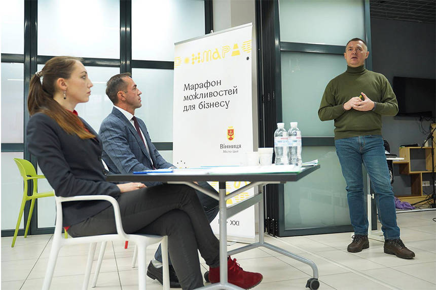 Новини Вінниці / У Вінниці ветерани АТО представляли кращі бізнес-проєкти. Серед них "Троща" і виготовлення пончиків (ФОТО) 