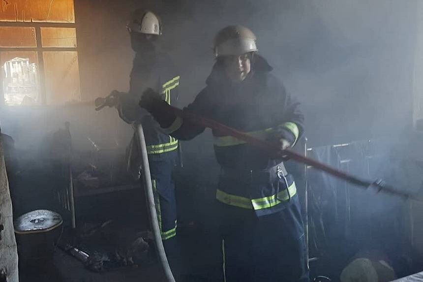 Новини Вінниці / Двоє пенсіонерів загинули внаслідок пожежі у Тростянецькому районі на Вінниччині (ФОТО)