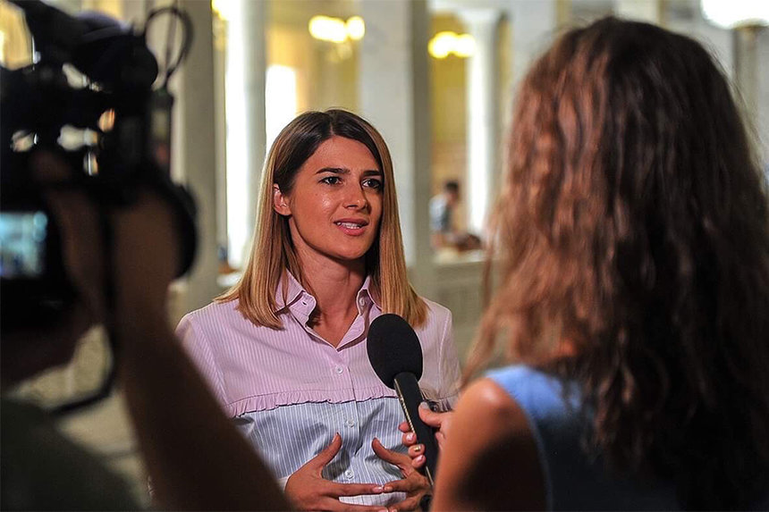 Новини Вінниці / На період епідемії коронавірусу в Україні, медики можуть отримати до 200% надбавки до зарплатні