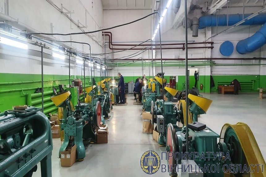 Новини Вінниці / Екскерівника вінницького оборонного підприємства підозрюють у розтраті 100 тисяч доларів державних коштів 