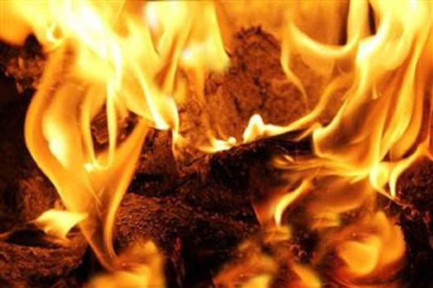 Новини Вінниці / Внаслідок пожежі в п'ятиповерхівці у Вінниці загинула прикута до ліжка пенсіонерка