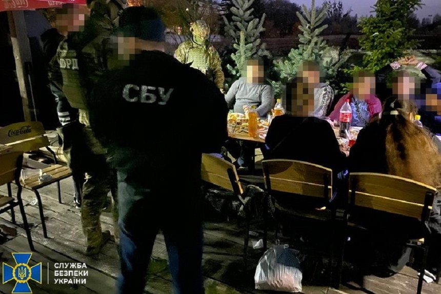 Новини Вінниці / Вінничани в Києві організували міжрегіональну мережу збуту метадону: в СБУ повідомили подробиці гучної справи наркоторгівців