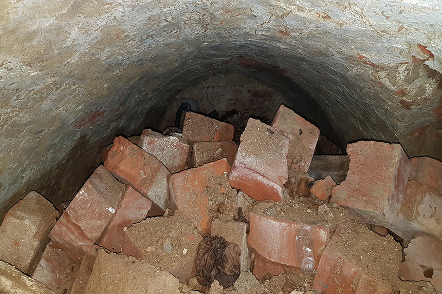 Новини Вінниці / В центрі Вінниці знайшли чергову ділянку підземного міста (ФОТО, ВІДЕО)