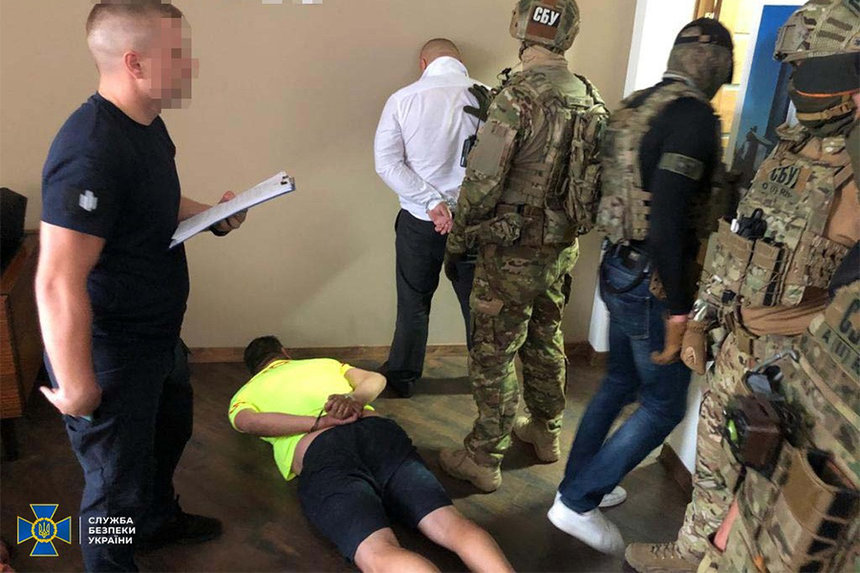 Новини Вінниці / Радник президента та полковник міліції, який вимагав у Вінниці мільйон у підприємця, є засновником «дивного» благодійного фонду