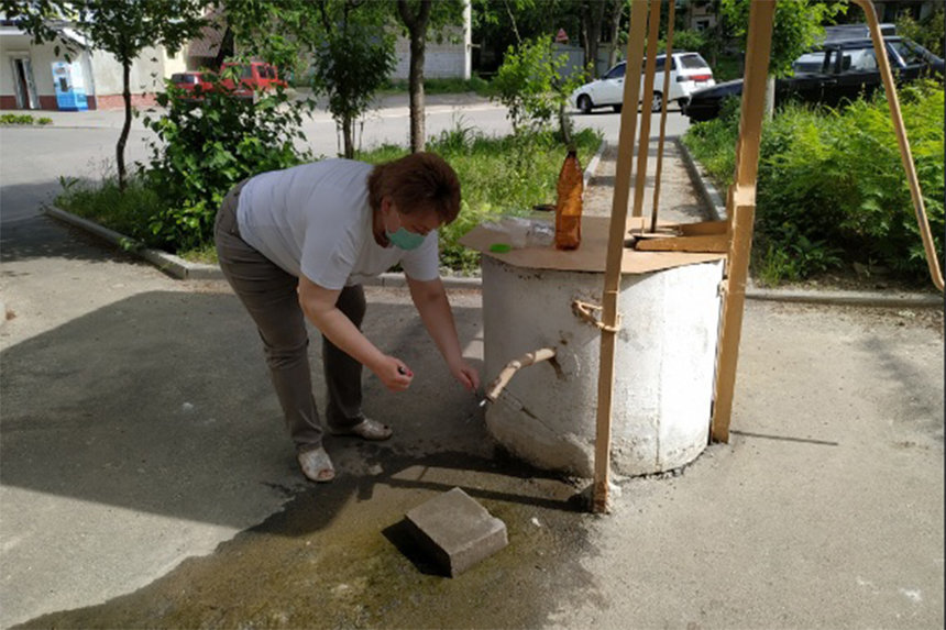 Новини Вінниці / Перевірка якості води в криницях Вінниці виявила наявність бактеріального забруднення 