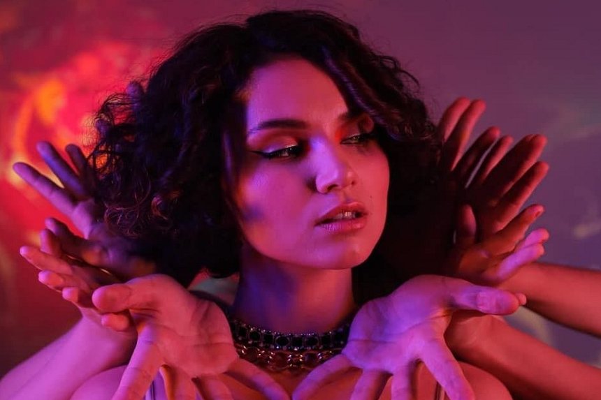 Новини Вінниці / Відома вінницька співачка захворіла на коронавірус  