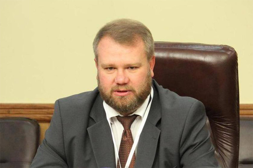 Андрій Гижко: «Новий голова ОДА буде зайнятий швидше вирішенням проблем абсолютно віртуальної партії влади в регіоні, а не економічними перетвореннями» / Новости Винницы и области / Інформаційний портал На Париже Новини Вінниці / Андрій Гижко: «Новий голова ОДА буде зайнятий швидше вирішенням проблем абсолютно віртуальної партії влади в регіоні, а не економічними перетвореннями»