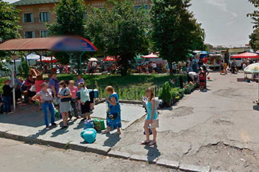 Новини Вінниці / У Тульчині на Вінниччині через виявлений COVID-19 до 23 липня відкрили частину ринку