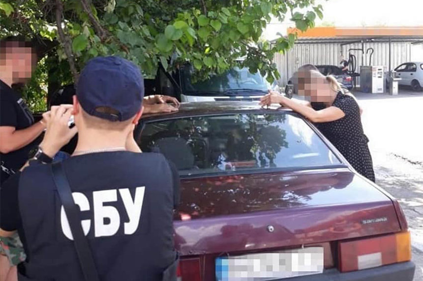 Новини Вінниці / Співробітники вінницької СБУ «накрили» схему оформлення соцвиплат бойовиками «ДНР»