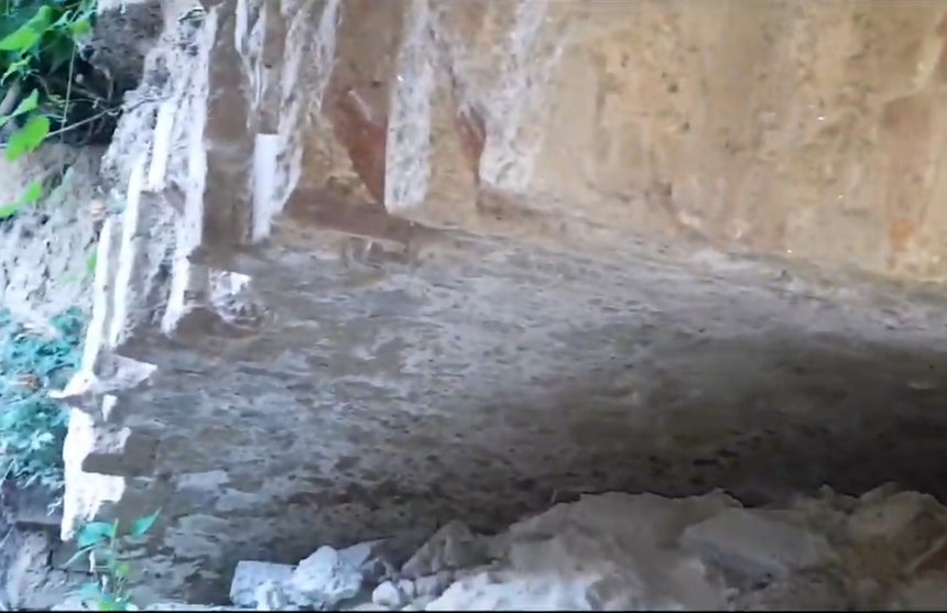 Новини Вінниці / Поруч з черговою новобудовою у центрі Вінниці залишилися рештки підземних ходів (ВІДЕО)