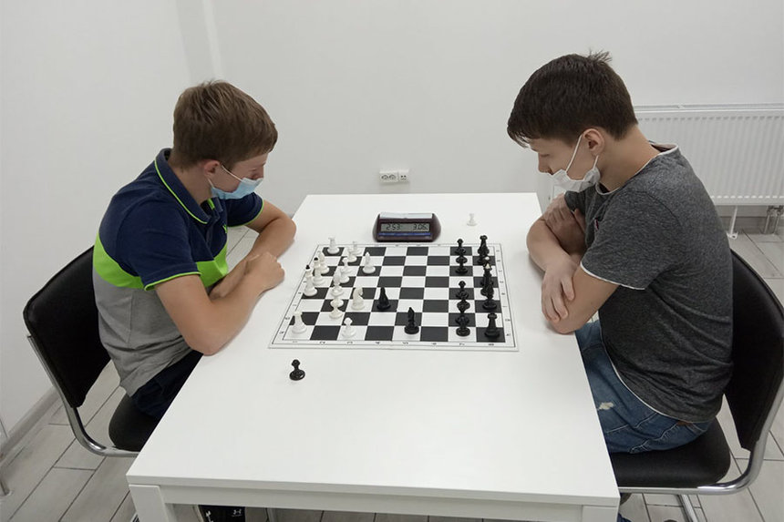 Новини Вінниці / Вінницька шахова команда «Романтик» здобула срібло вищої ліги Всеукраїнських онлайн-змагань   