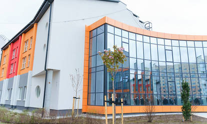 Нова сучасна школа на Поділлі готується до відкриття: їдальню облаштували сучасним обладнанням (ВІДЕО) / Новости Винницы и области / Інформаційний портал На Парижі Новини Вінниці / Нова сучасна школа на Поділлі готується до відкриття: їдальню облаштували сучасним обладнанням (ВІДЕО)