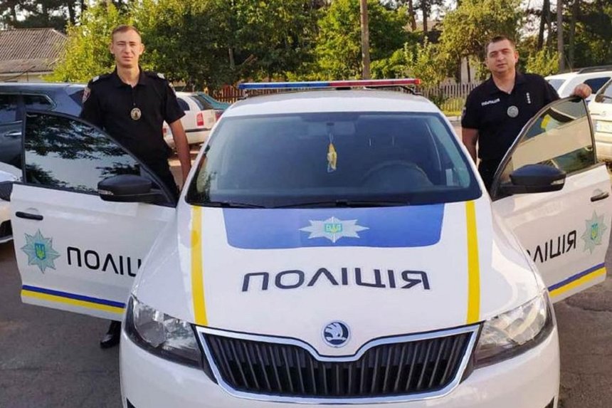 Новини Вінниці / На Вінниччині поліцейські врятували чоловіка від самогубства