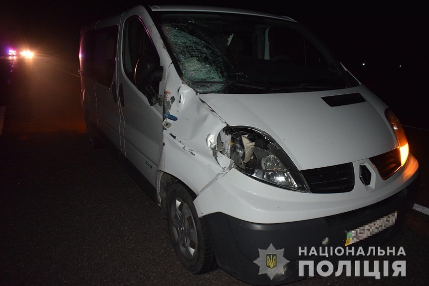 Біля Калинівки на Вінниччині під колесами "Рено" загинув 50-річний чоловік / Новости Винницы и области / Інформаційний портал На Париже Новини Вінниці / Біля Калинівки на Вінниччині під колесами "Рено" загинув 50-річний чоловік