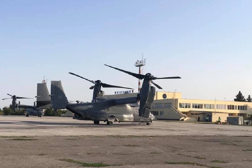 Новини Вінниці / У Вінниці вчора приземлилась авіація НАТО (ФОТО)