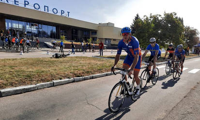 Новини Вінниці / З летовища стартувала «Закрутка по-Вінницьки». Маршрут прокладено сільськими дорогами