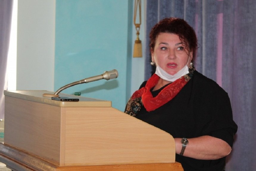 Новини Вінниці / Комісія Вінницької облради не хоче, щоб центр культури "Щедрик" очолювала Валентина Погребняк. Слово за депутатами (ФОТО)