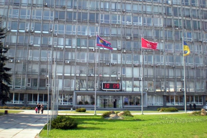 Новини Вінниці / Понад 700 кандидатів від 18-ти партій претендують на 54 депутатських крісла у Вінницькій міськраді