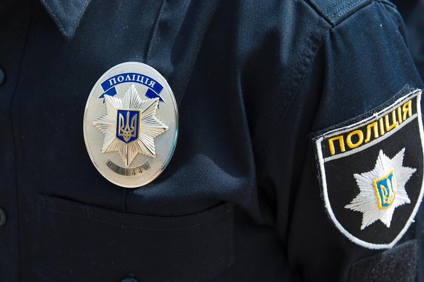 Новини Вінниці / До чотирьох років тюрми загрожує 55-річному жителю Вінницького району за те, що пропонував патрульним гроші 