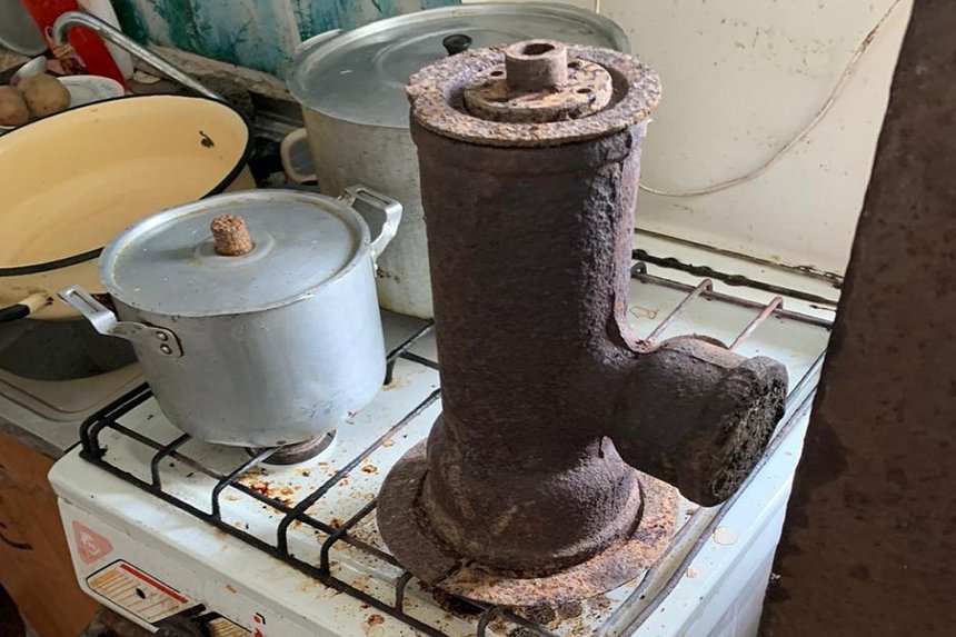 Новини Вінниці / Опалювали хату газовою плитою: у поліції Вінниччини повідомили подробиці загибелі пенсіонера та двох дітей 