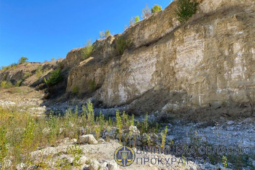 Колишній директор держпідприємства «потайки» понад три роки добував вапняк: збитки сягають 150 мільйонів / Новости Винницы и области / Інформаційний портал На Париже Новини Вінниці / Колишній директор держпідприємства «потайки» понад три роки добував вапняк: збитки сягають 150 мільйонів