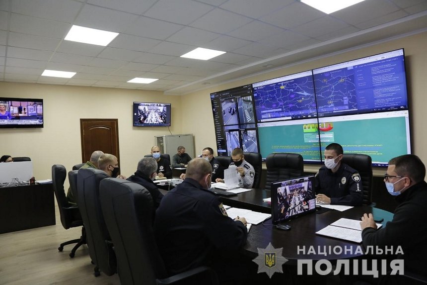 Новини Вінниці / До поліції Вінниччини надійшло 66 повідомлень про порушення у день голосування 