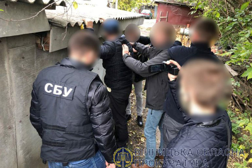 У прикордонній ОТГ на Вінниччині голову громади затримали через вимагання хабаря / Новости Винницы и области / Інформаційний портал На Париже Новини Вінниці / У прикордонній ОТГ на Вінниччині голову громади затримали через вимагання хабаря