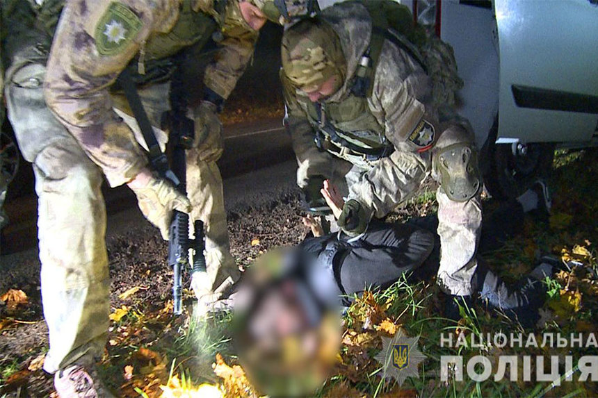 Новини Вінниці / На Вінниччині з КОРДом звільнили заручника та затримали його викрадачів (ФОТО)