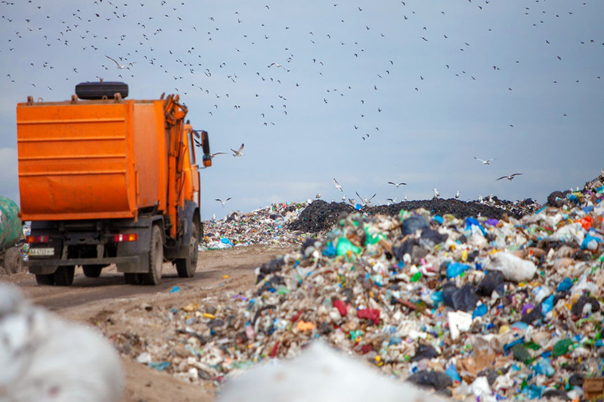 Новини Вінниці / Вінниччина залишається лідером за кількістю сміттєзвалищ в Україні. Розмови про їх скорочення тривають другий рік