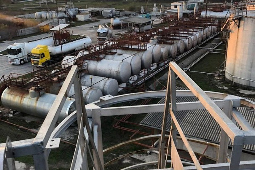 Новини Вінниці / Вінницькі податківці хочуть стягнути півмільйона з паливних «тіньовиків»