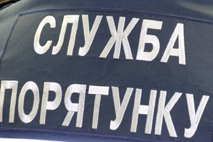 Новини Вінниці / У селі на Вінниччині горів будинок: пожежники врятували 37-річного чоловіка